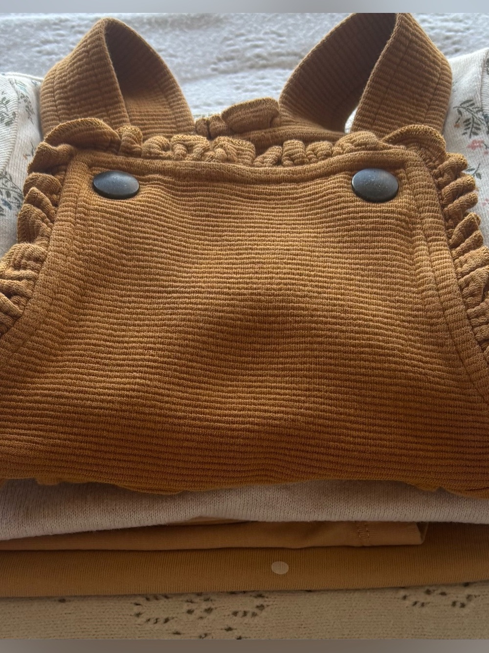 Baby Girl Bundle 6–9M | Knits + L’oved Baby Set